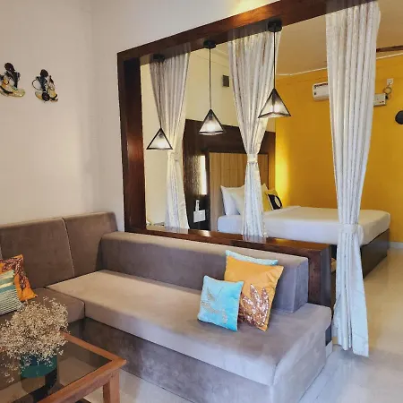 Riyavar Luxury Stay Siddapura  Exterior photo