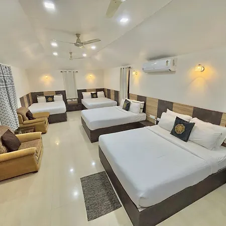 Riyavar Luxury Stay Siddapura  Exterior photo