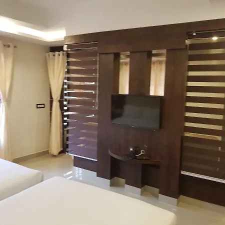 Riyavar Luxury Stay Siddapura  Exterior photo